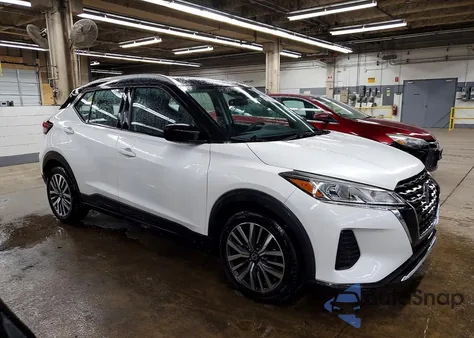 2021 Nissan Kicks Sv из США, поврежденный, VIN 3N1CP5CV6ML512175